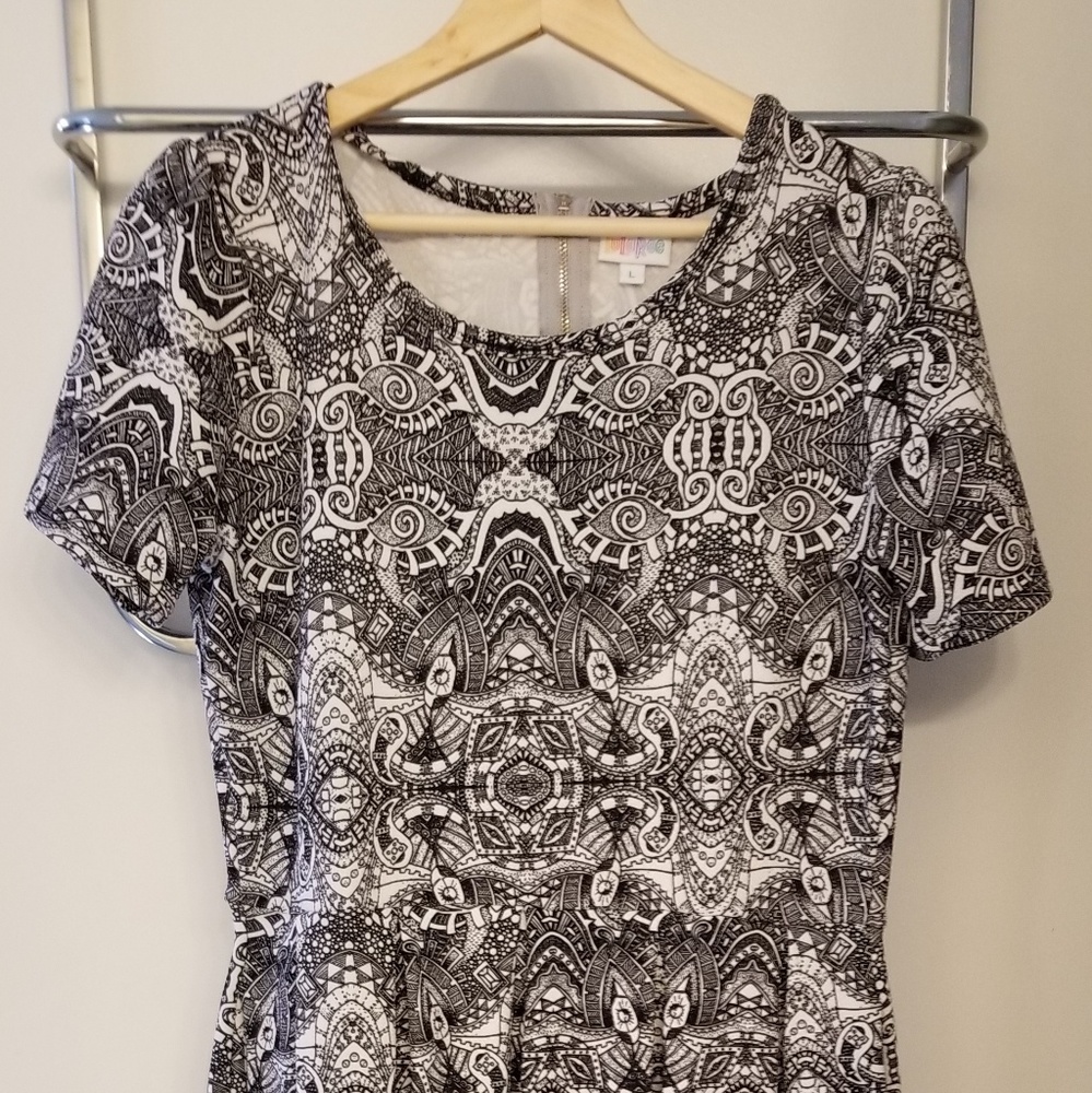 Lularoe Amelia dress